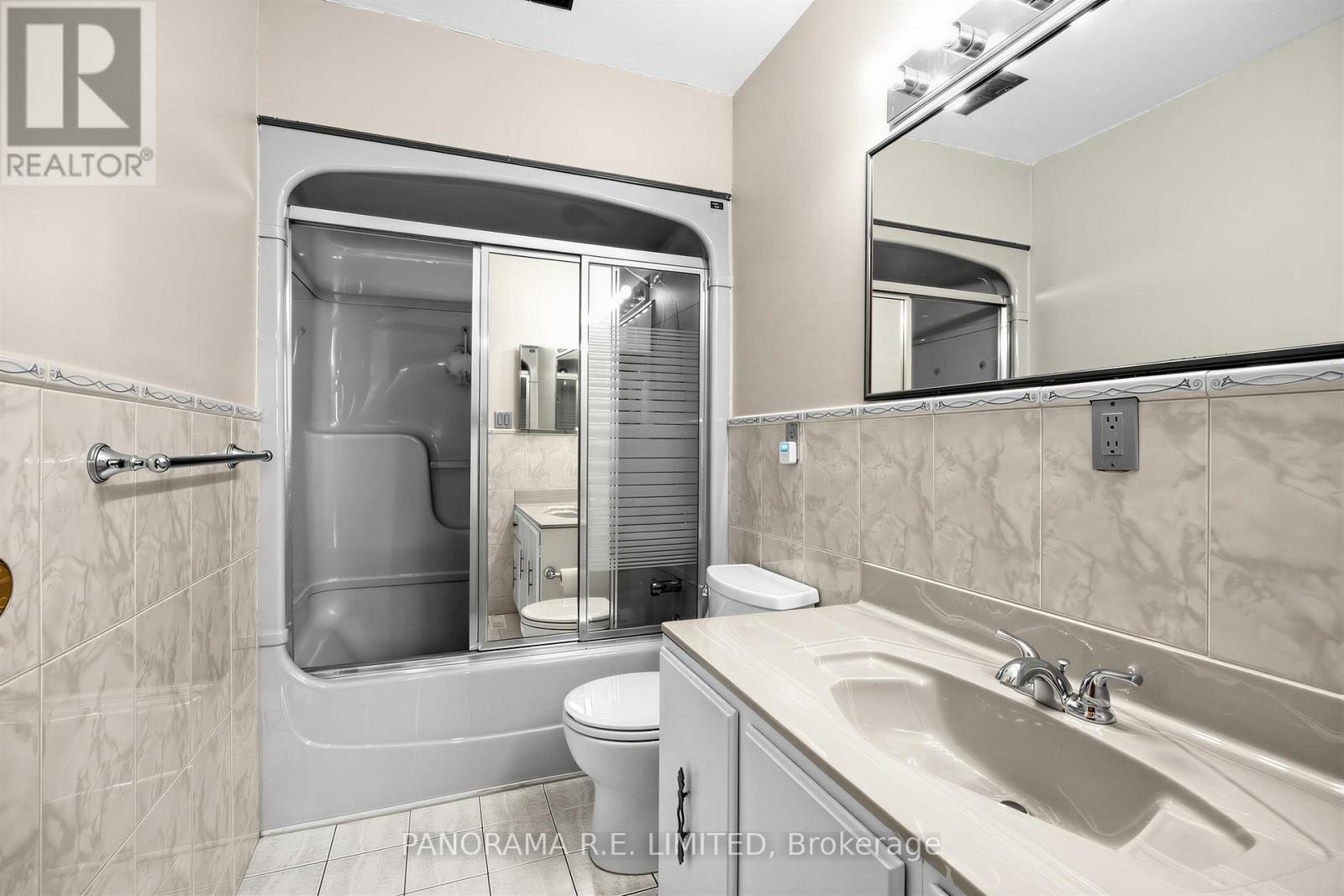 3128 Rymal Road, Mississauga (Applewood), Ontario  L4Y 3B6 - Photo 20 - W13082408