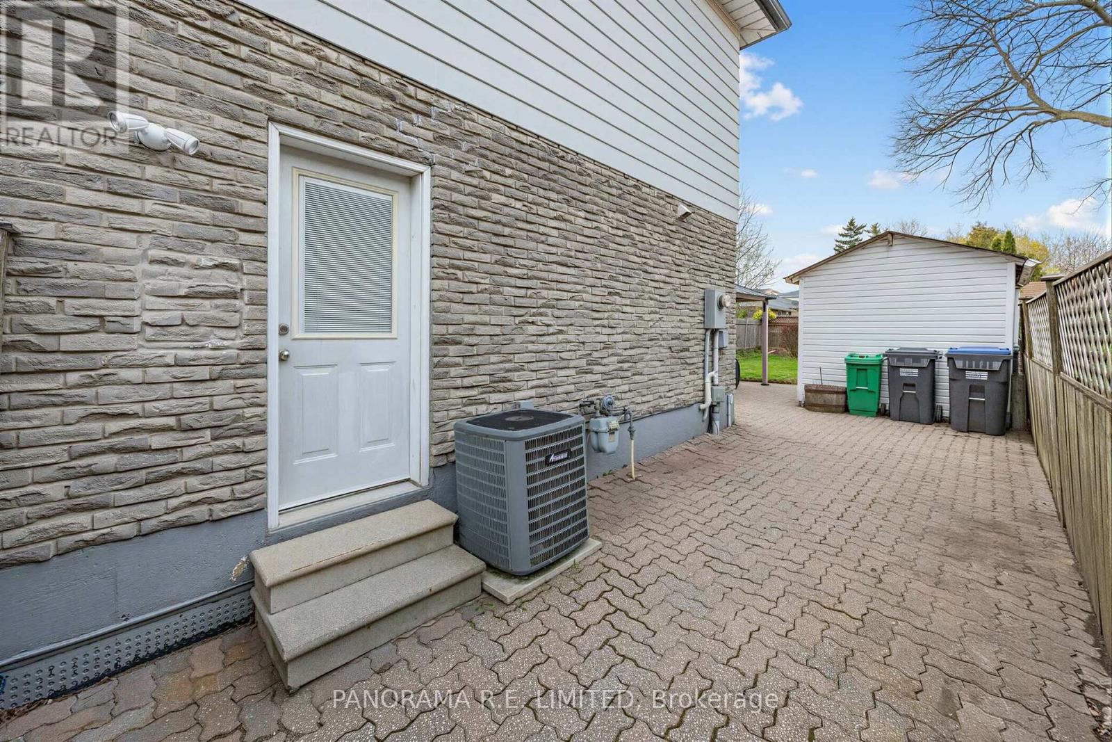 3128 Rymal Road, Mississauga (Applewood), Ontario  L4Y 3B6 - Photo 27 - W13082408