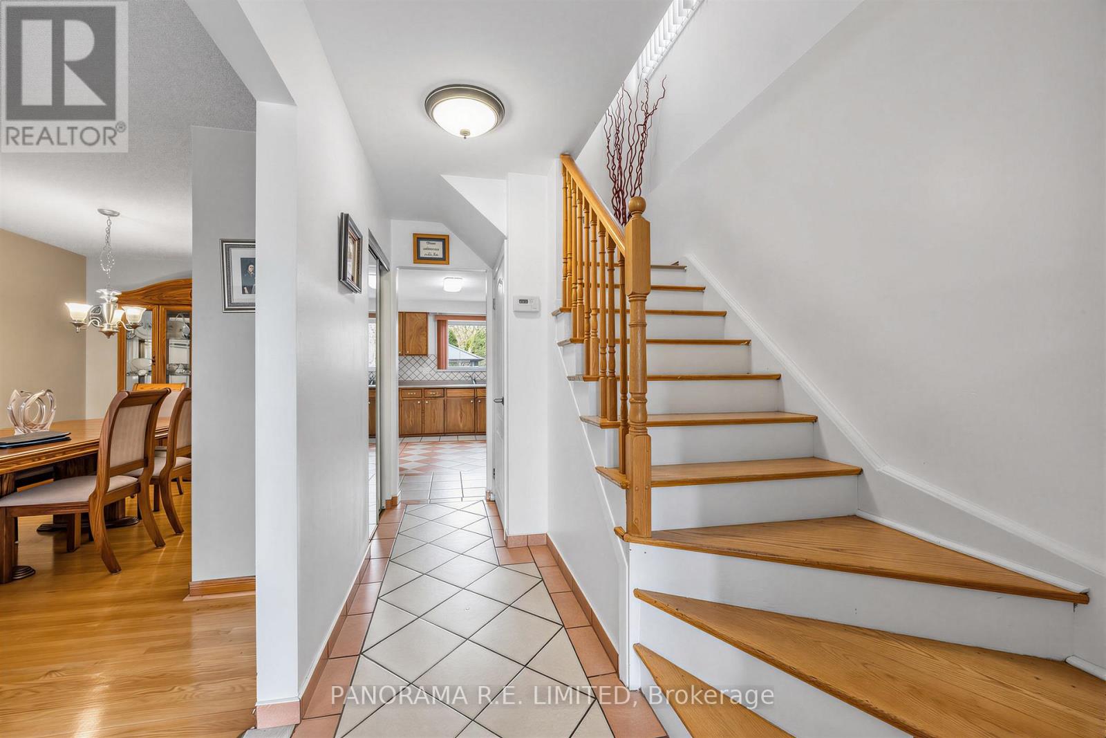 3128 Rymal Road, Mississauga (Applewood), Ontario  L4Y 3B6 - Photo 9 - W13082408