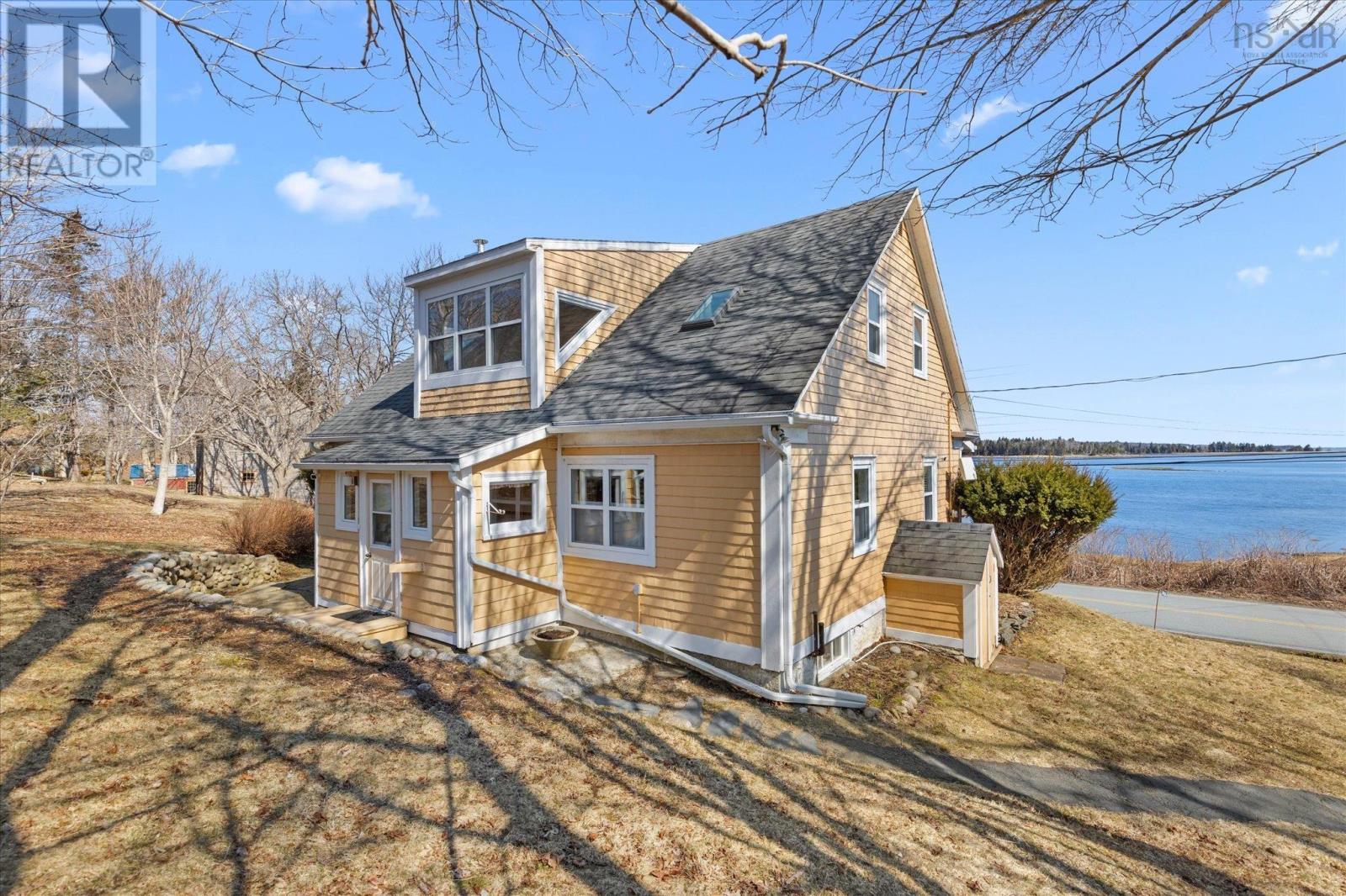 406 Kingsburg Road, Lower Rose Bay, Nova Scotia  B0J 2X0 - Photo 35 - 202602302