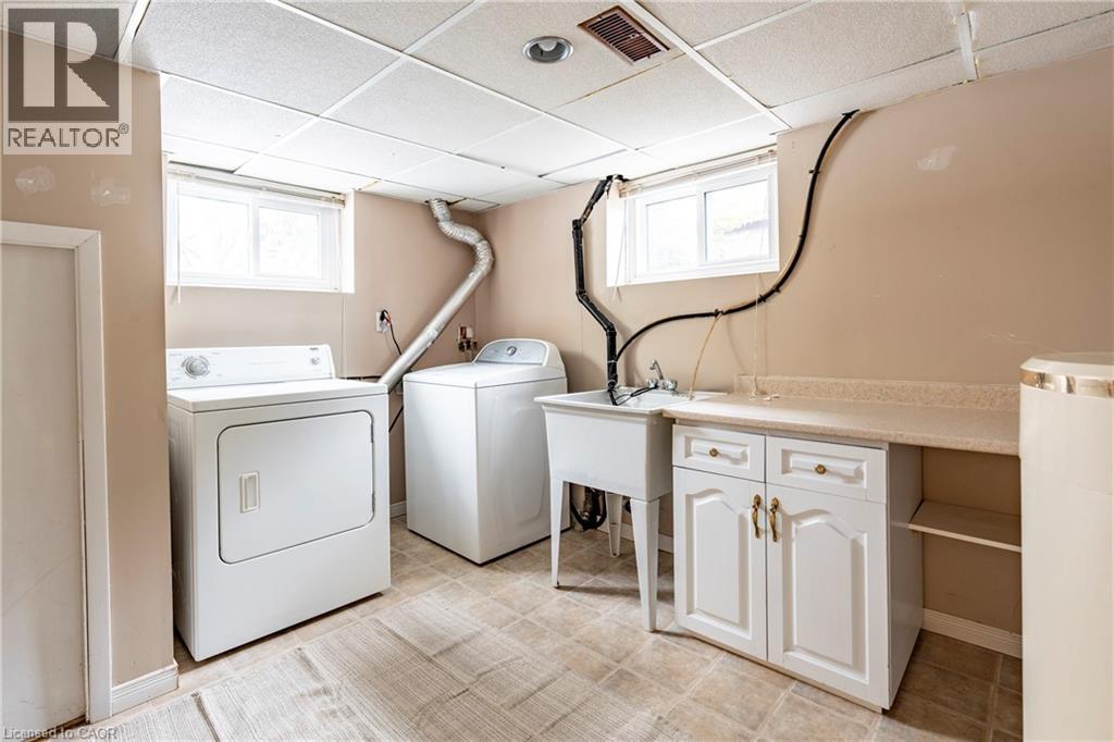 69 Lowrey Avenue N, Cambridge, Ontario  N1R 5A4 - Photo 10 - 40818904