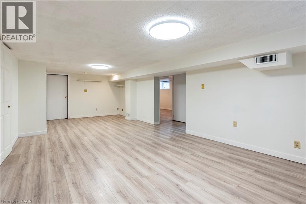 69 Lowrey Avenue N, Cambridge, Ontario  N1R 5A4 - Photo 14 - 40818904