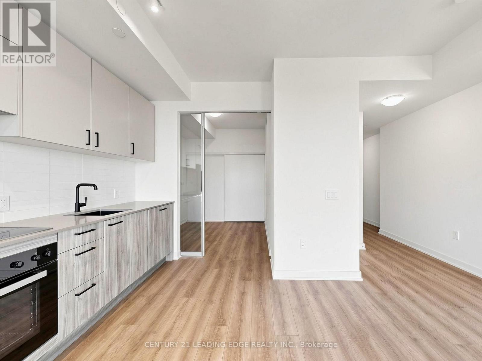3801 - 1 Quarrington Lane, Toronto, Ontario  M3C 0S4 - Photo 12 - C13079268
