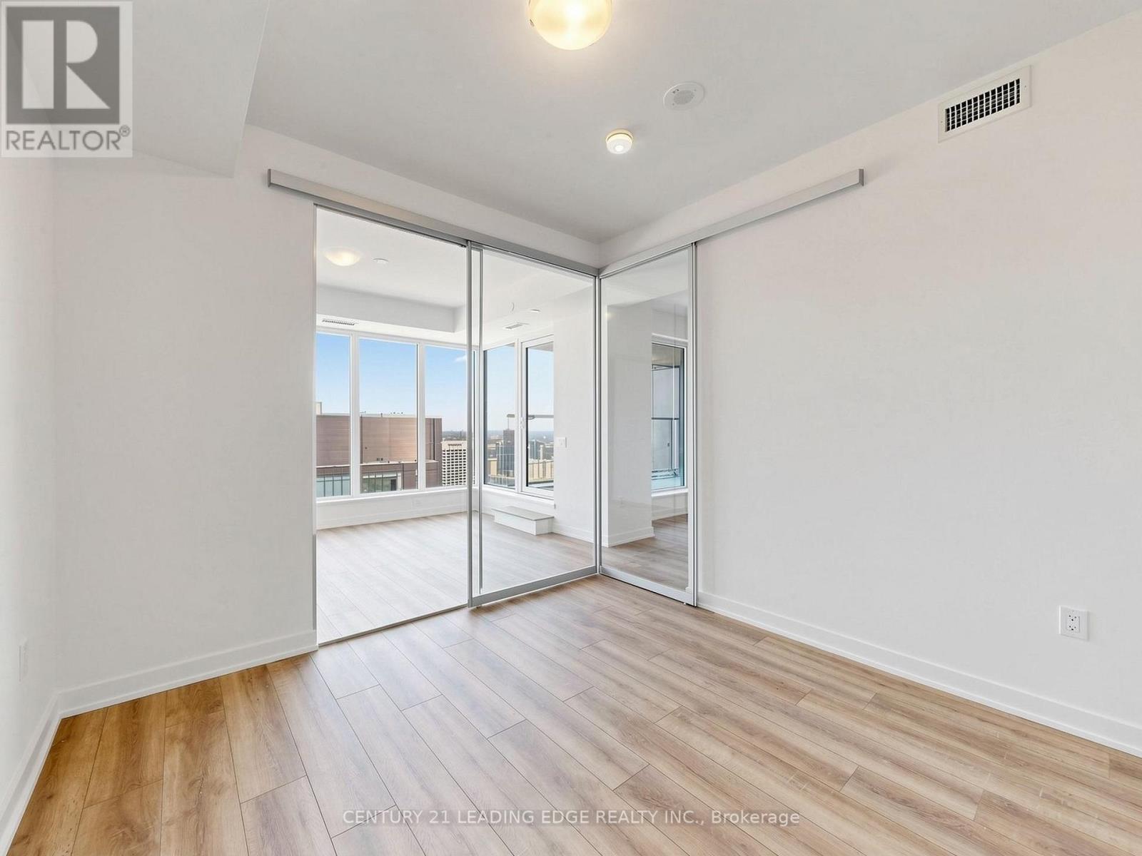 3801 - 1 Quarrington Lane, Toronto, Ontario  M3C 0S4 - Photo 23 - C13079268