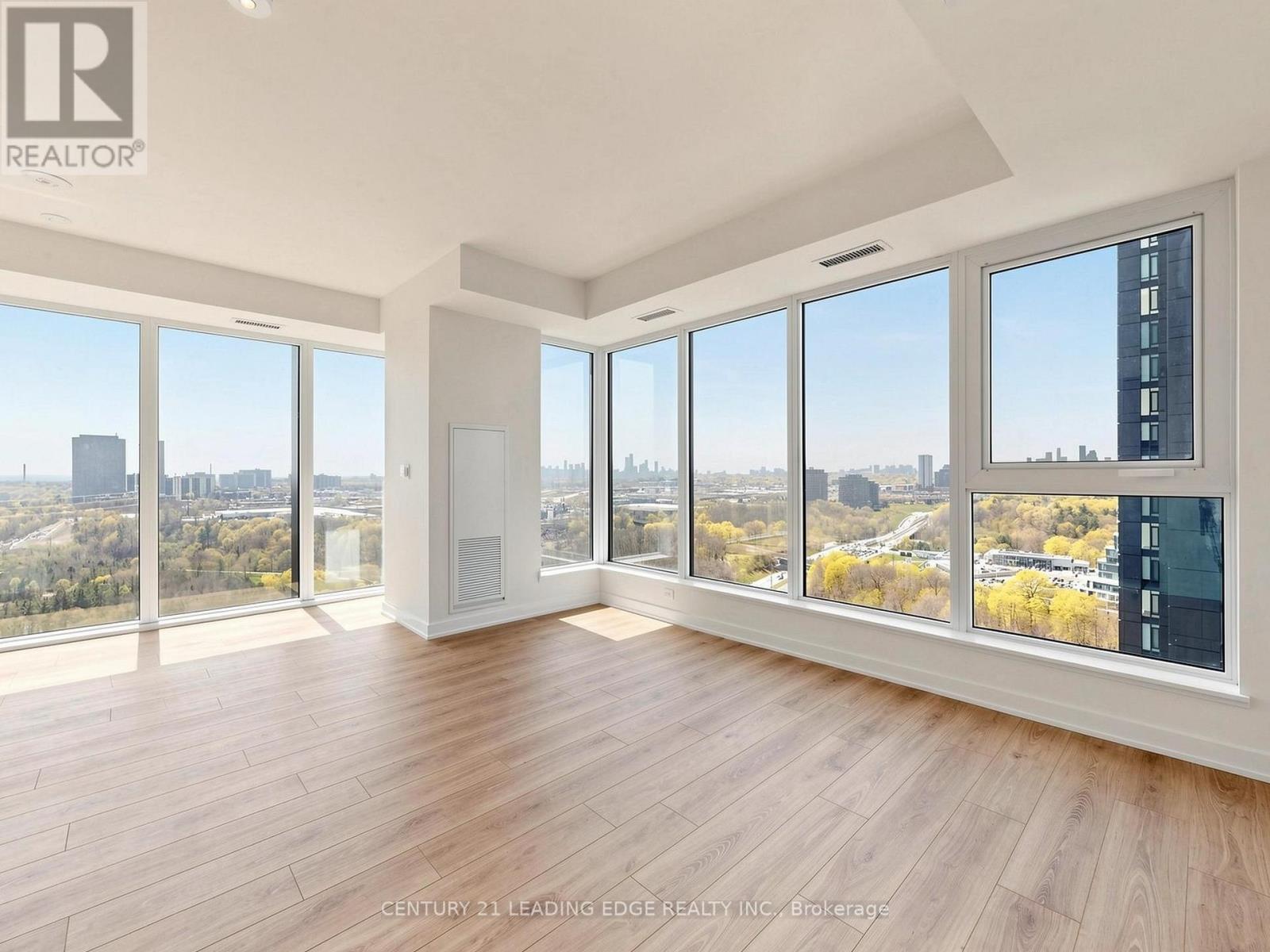 2011 - 5 Quarrington Lane, Toronto, Ontario  M3C 0S5 - Photo 14 - C13079476