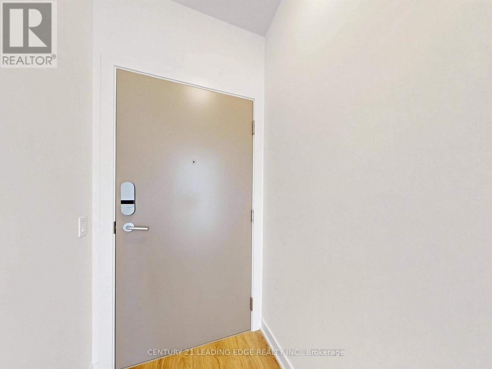 2011 - 5 Quarrington Lane, Toronto, Ontario  M3C 0S5 - Photo 26 - C13079476