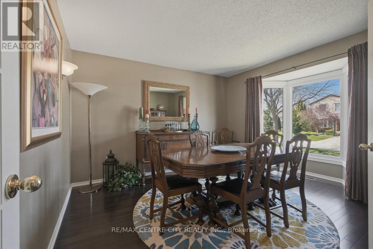 72 Robinson Lane, London North (North G), Ontario  N5X 3V4 - Photo 5 - X13082528