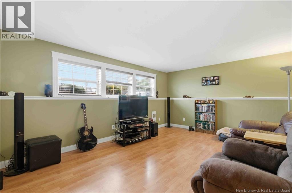 231 Mcadam Avenue, Fredericton, New Brunswick  E3A 5V1 - Photo 20 - NB138456