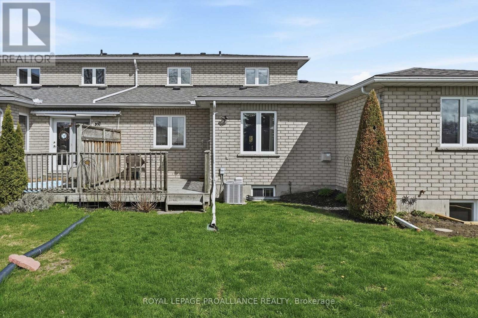 17 Pinegrove Court, Belleville, Ontario  K8N 5X9 - Photo 36 - X12919198