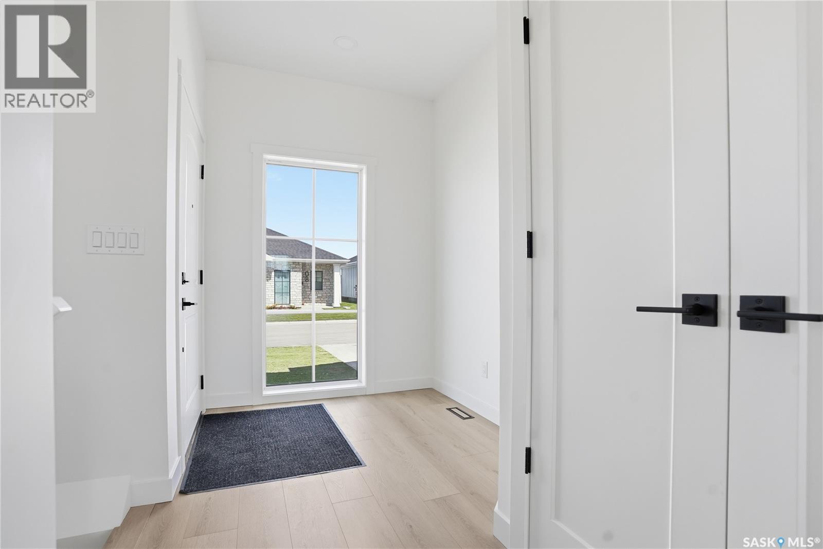 20 720 Brighton Boulevard, Saskatoon, Saskatchewan  S7V 1X1 - Photo 4 - SK034497