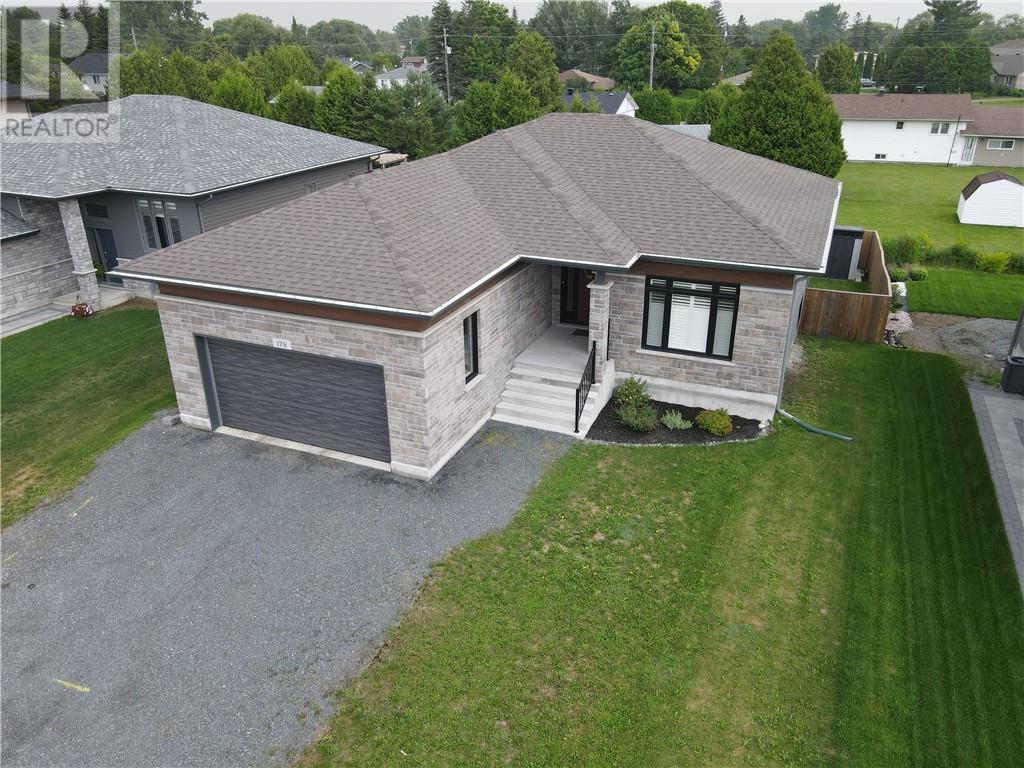 178 Hollybrook Crescent, Azilda, Ontario