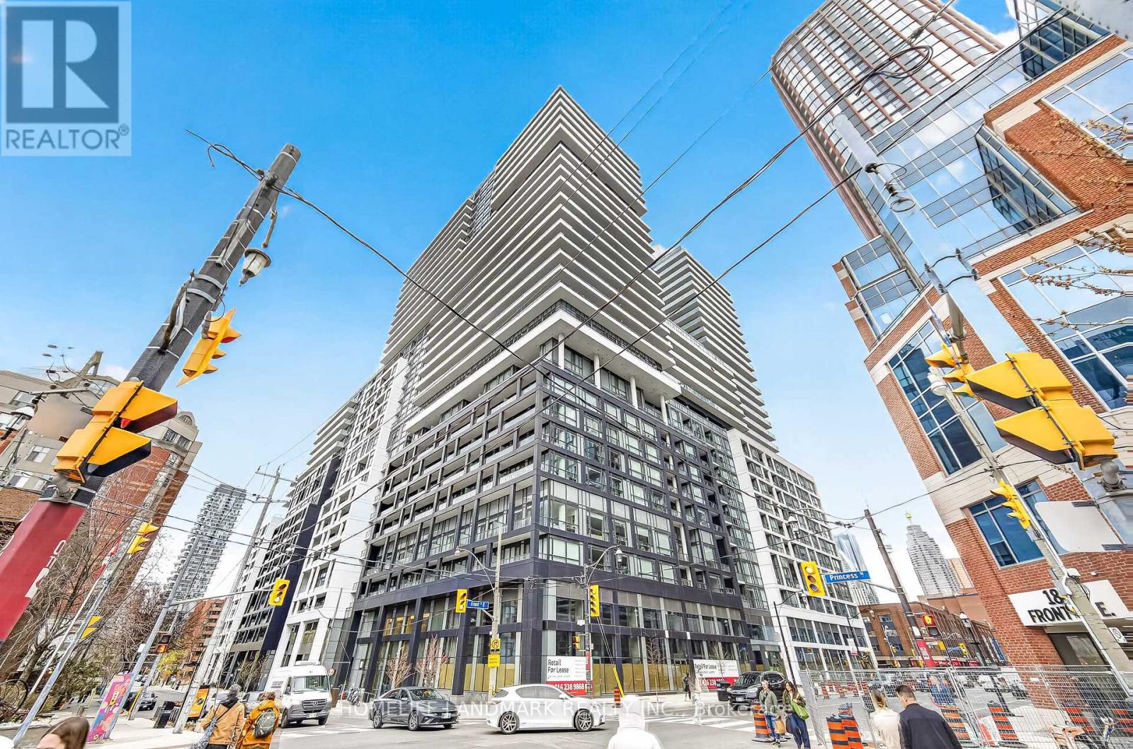2811 - 70 PRINCESS STREET, Toronto, Ontario