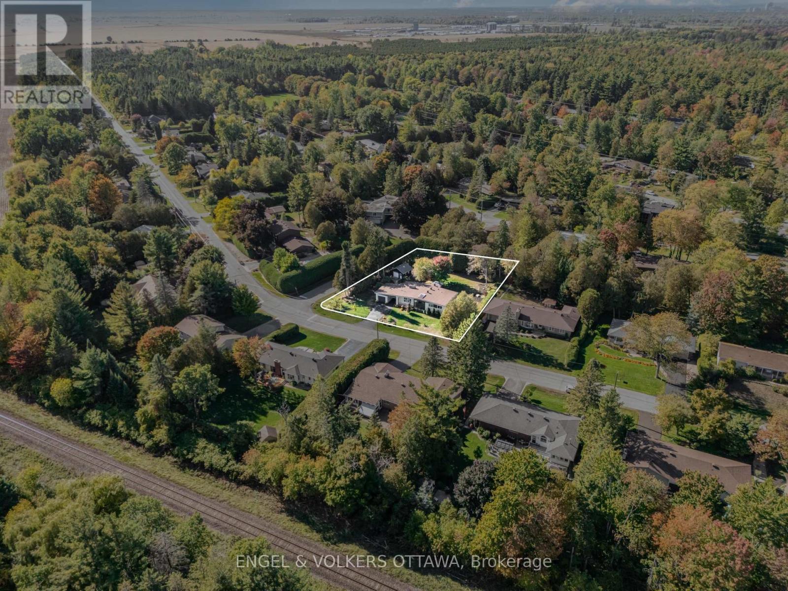 121 Grenfell Crescent, Ottawa, Ontario  K2G 0G5 - Photo 46 - X13082530