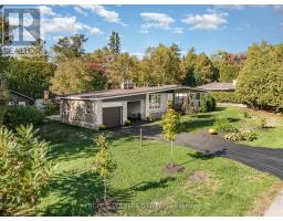 121 GRENFELL CRESCENT, Ottawa, Ontario