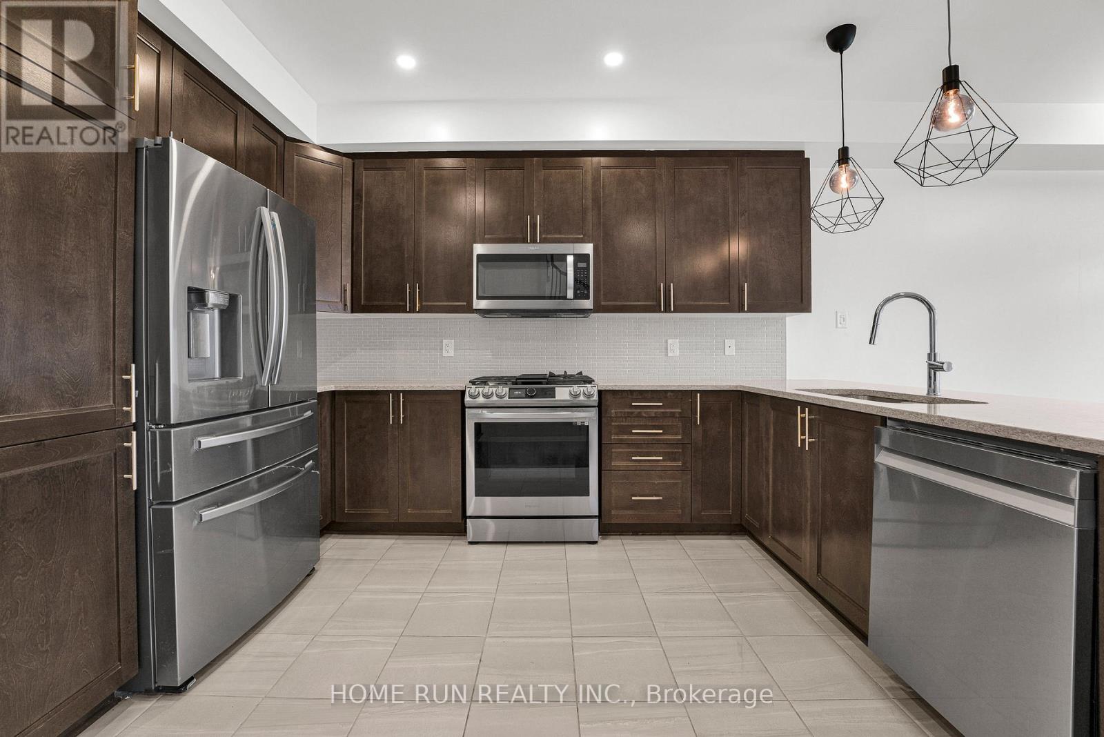 78 Nettle Crescent, Ottawa, Ontario  K1T 0W8 - Photo 8 - X13082546