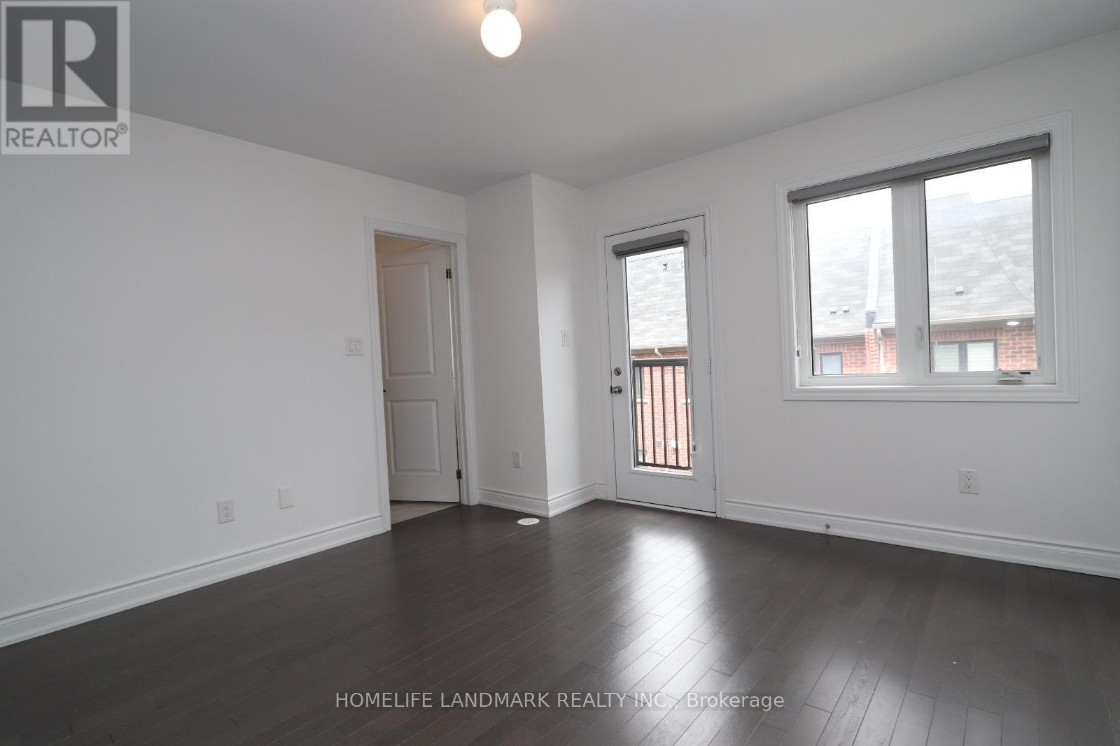 Upper Unit - 4126 Highway 7 Highway E, Markham, Ontario  L3R 0W9 - Photo 16 - N13082480