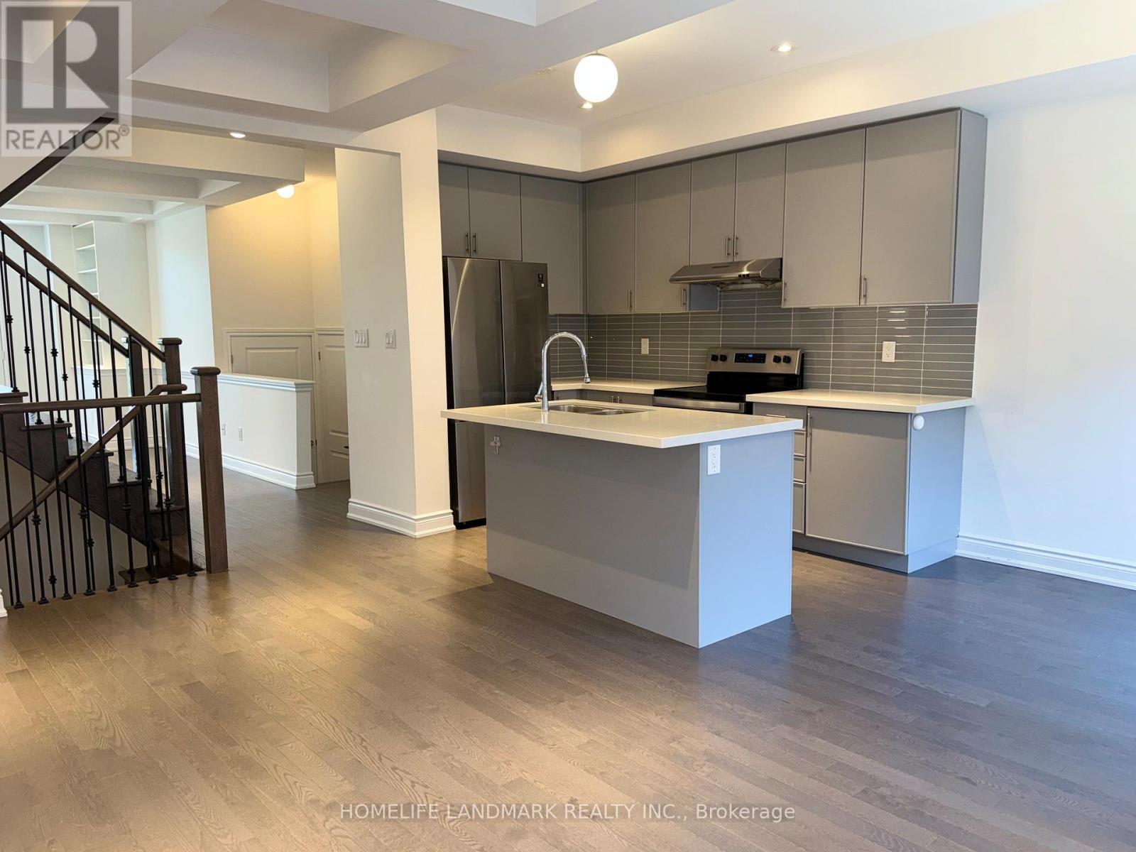 Upper Unit - 4126 Highway 7 Highway E, Markham, Ontario  L3R 0W9 - Photo 4 - N13082480