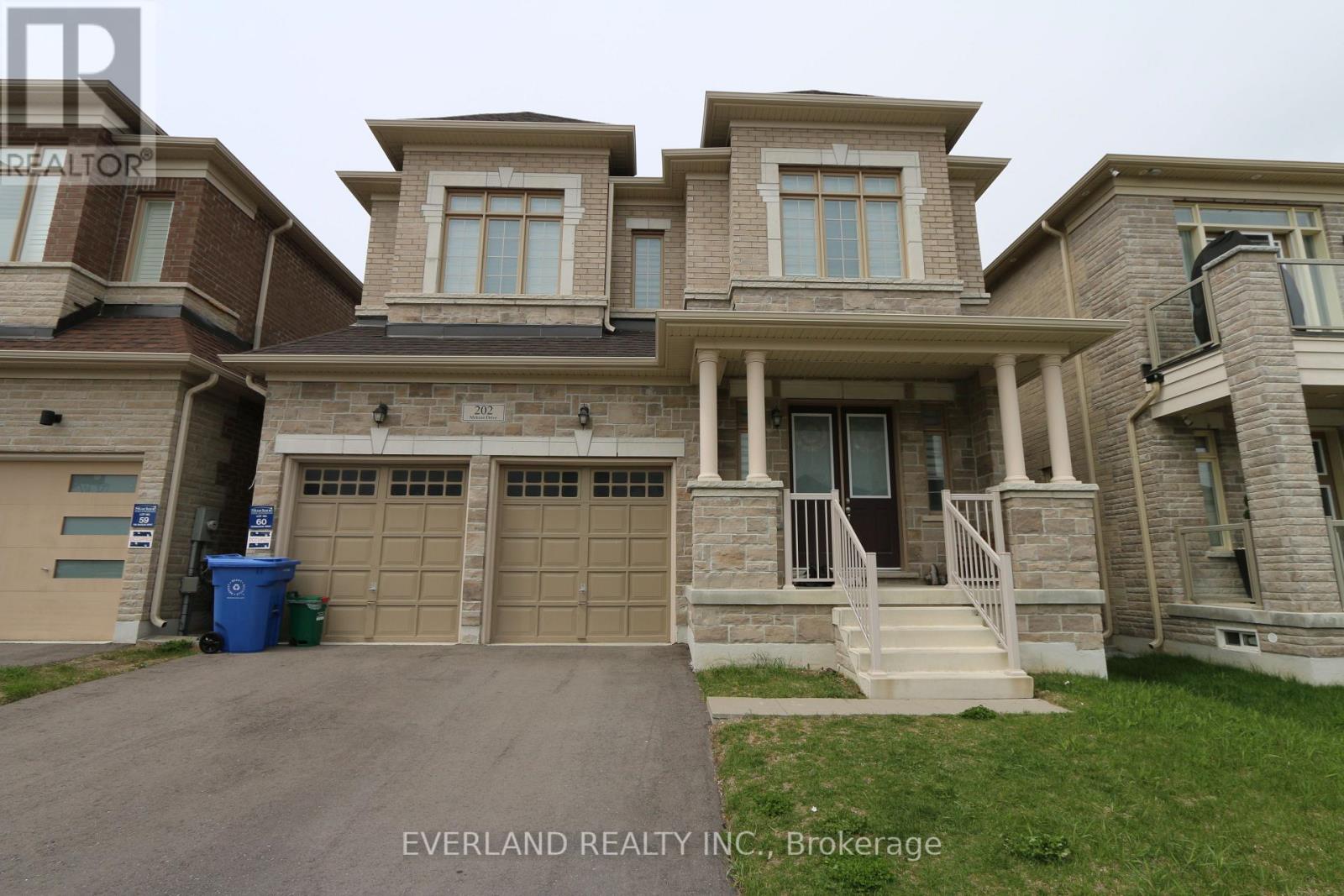 202 Mckean Drive, Whitchurch-Stouffville (Stouffville), Ontario  L4A 5C2 - Photo 1 - N13082504