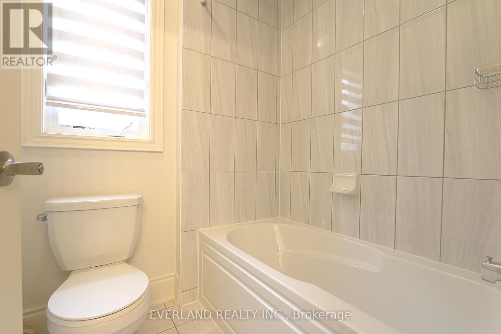 202 Mckean Drive, Whitchurch-Stouffville (Stouffville), Ontario  L4A 5C2 - Photo 19 - N13082504