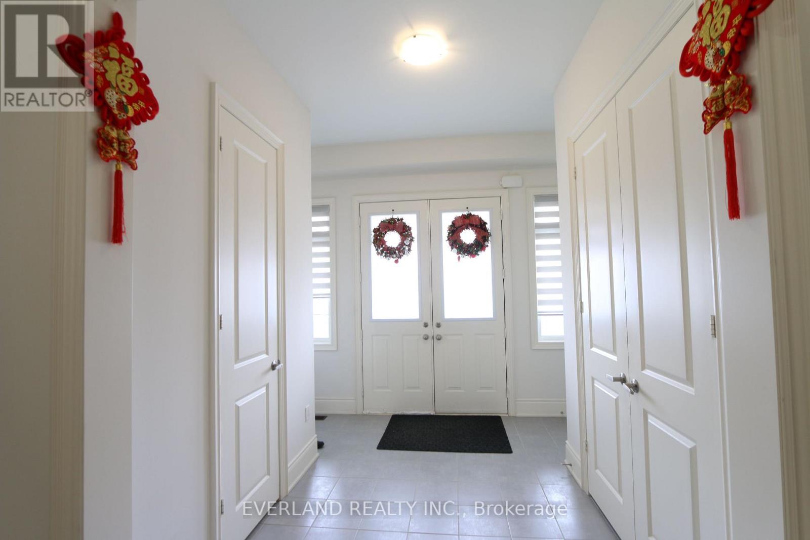 202 Mckean Drive, Whitchurch-Stouffville (Stouffville), Ontario  L4A 5C2 - Photo 2 - N13082504