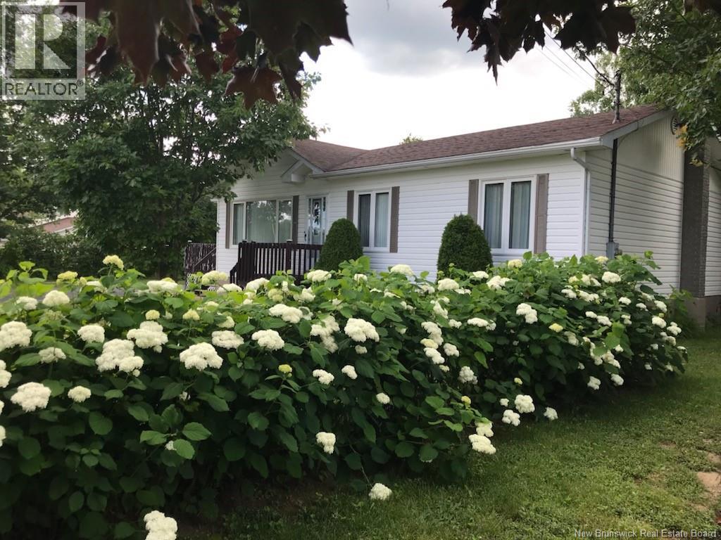 164 Mcgrath Crescent, Miramichi, New Brunswick  E1V 3X5 - Photo 3 - NB132854