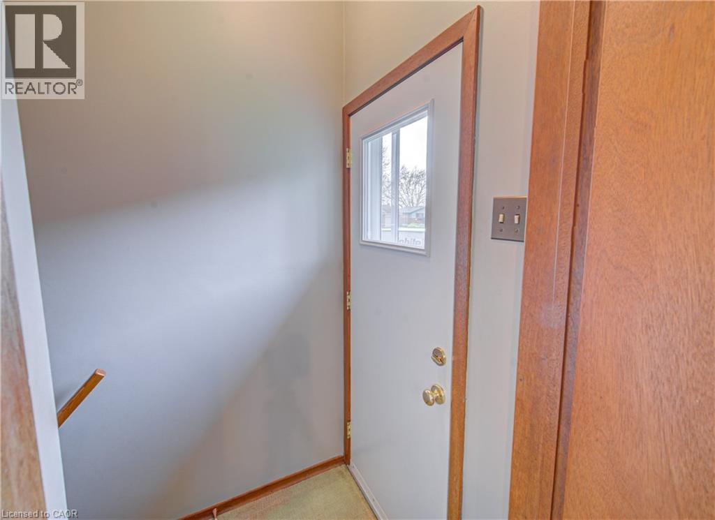 16 Centennial Crescent, New Hamburg, Ontario  N3A 1K9 - Photo 15 - 40813843