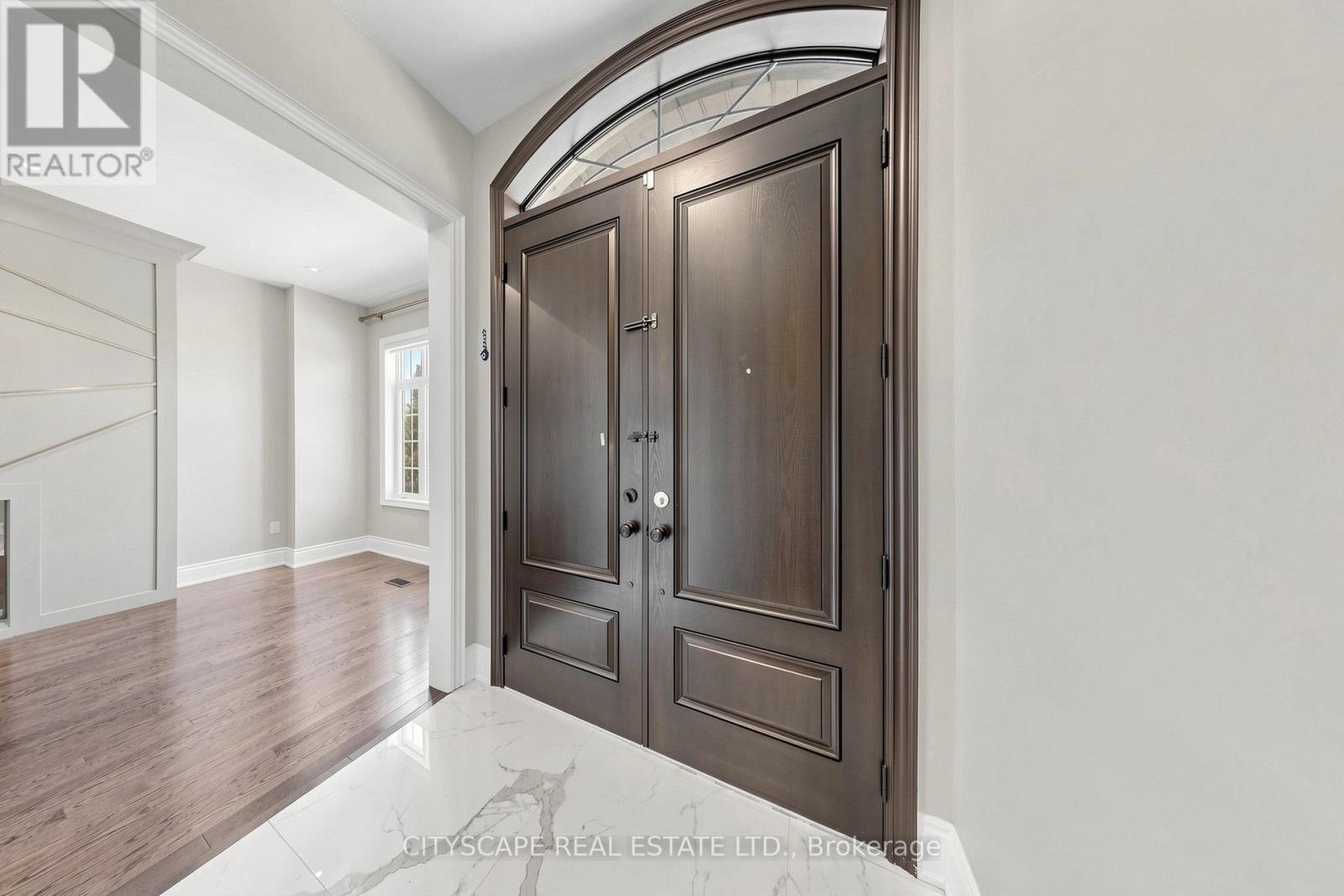 3207 William Rose Way, Oakville, Ontario  L6H 0T6 - Photo 4 - W13082500