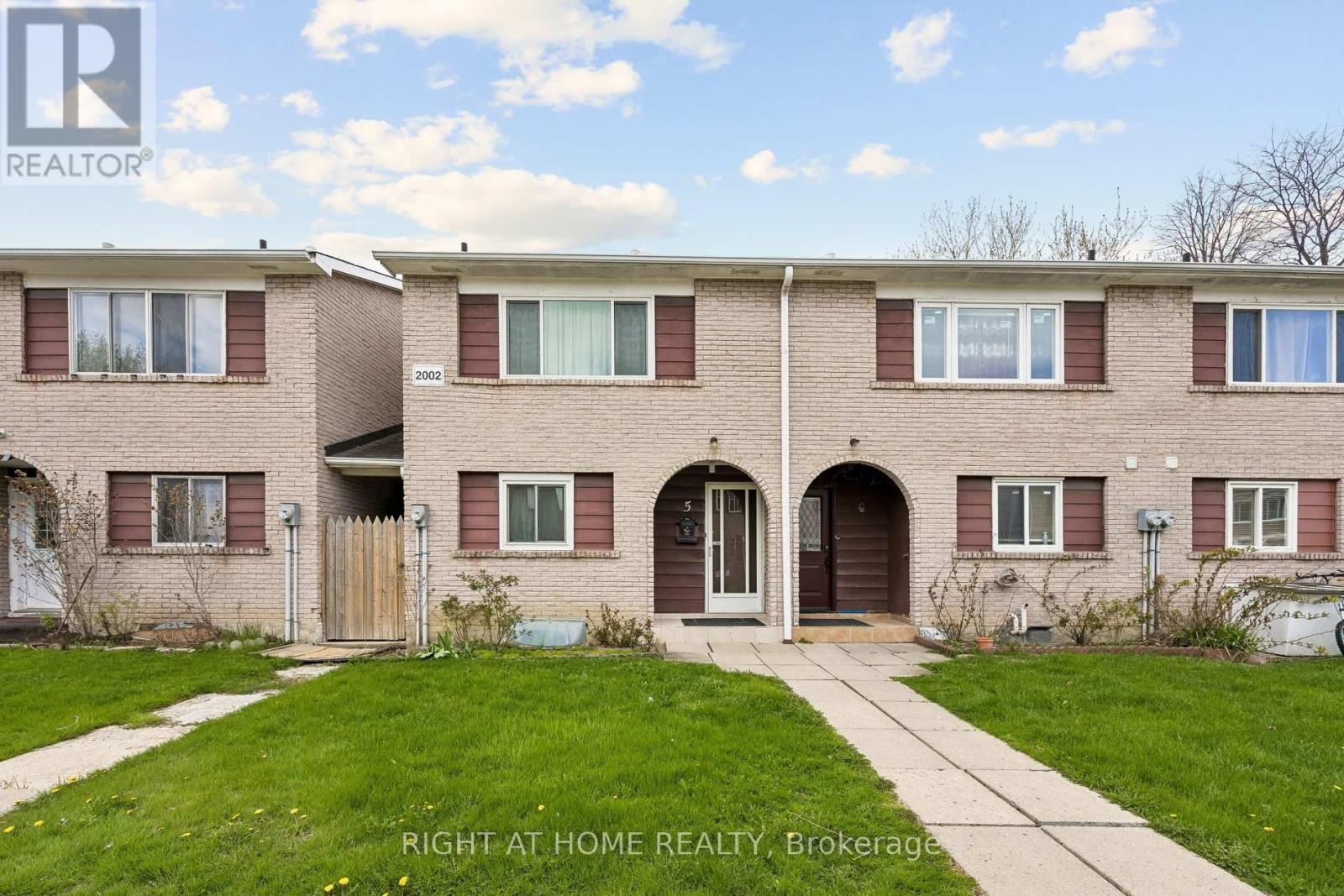 5 - 2002 MARTIN GROVE ROAD, toronto (west humber-clairville), Ontario