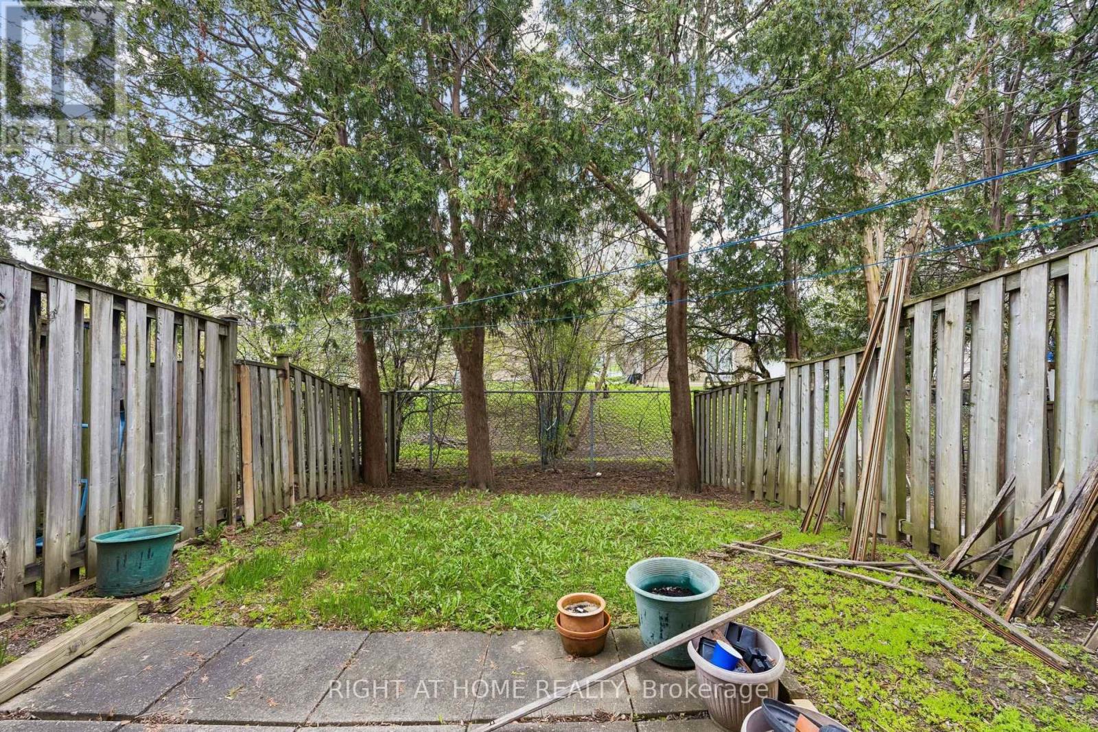 5 - 2002 Martin Grove Road, Toronto (West Humber-Clairville), Ontario  M9V 4A3 - Photo 18 - W13082510