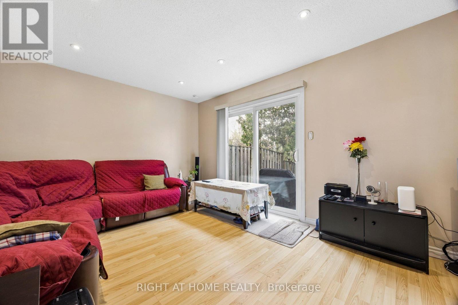 5 - 2002 Martin Grove Road, Toronto (West Humber-Clairville), Ontario  M9V 4A3 - Photo 5 - W13082510