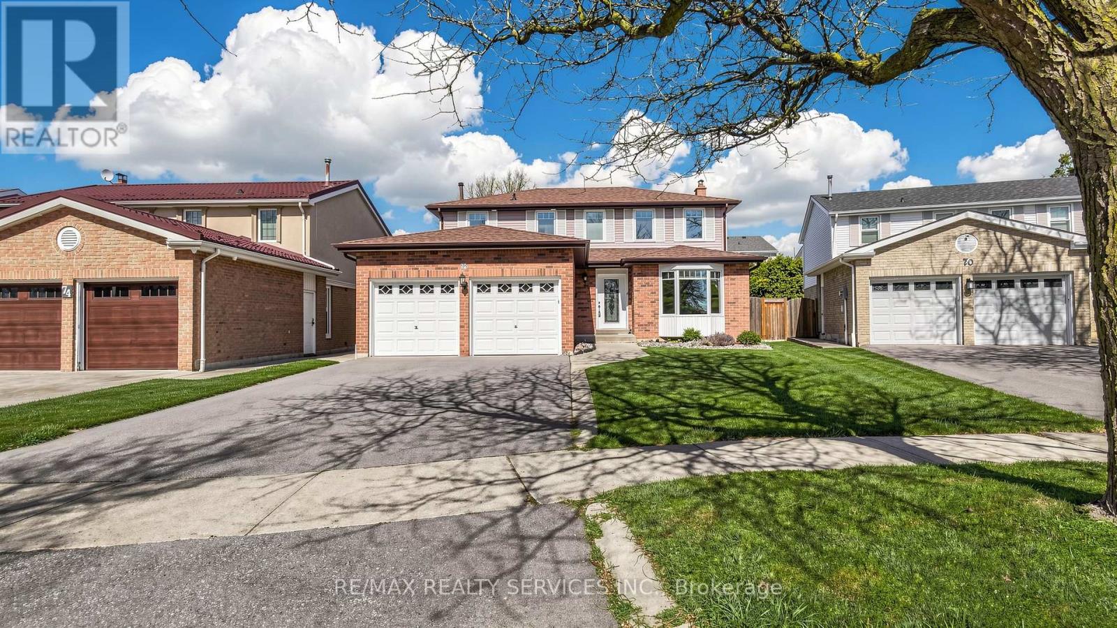72 NANTUCKET CRESCENT, Brampton, Ontario