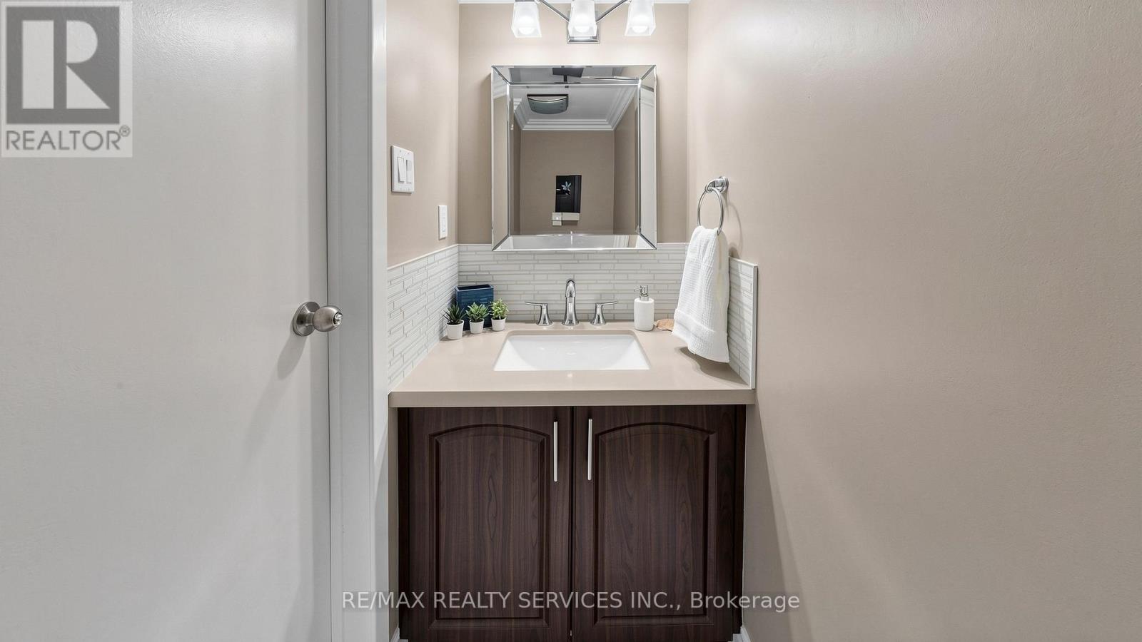 72 Nantucket Crescent, Brampton (Westgate), Ontario  L6S 3X5 - Photo 18 - W13082512