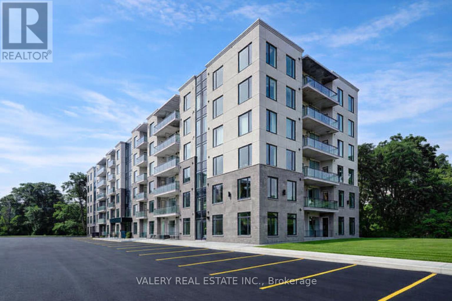 102 - 103 ROGER STREET, Waterloo, Ontario