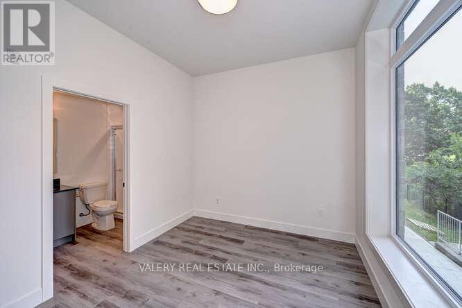 102 - 103 Roger Street, Waterloo, Ontario  N2J 1A4 - Photo 14 - X13082498