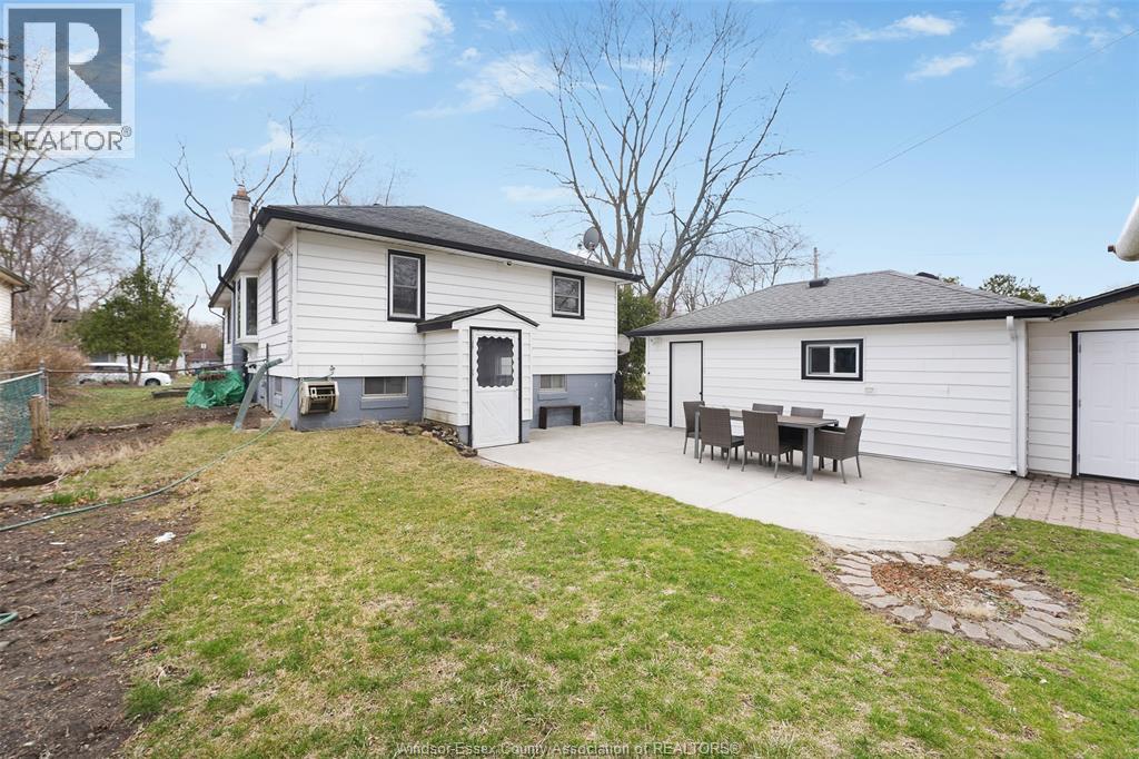 616 Ducharme Street, Windsor, Ontario  N9G 1K6 - Photo 6 - 26010060