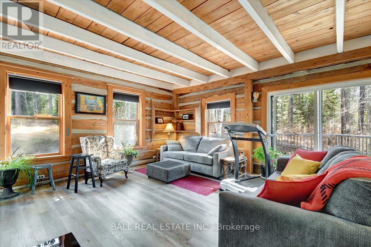 735 Smaglinski-Stoppa Parkway, Madawaska Valley, Ontario  K0J 2N0 - Photo 16 - X13069328