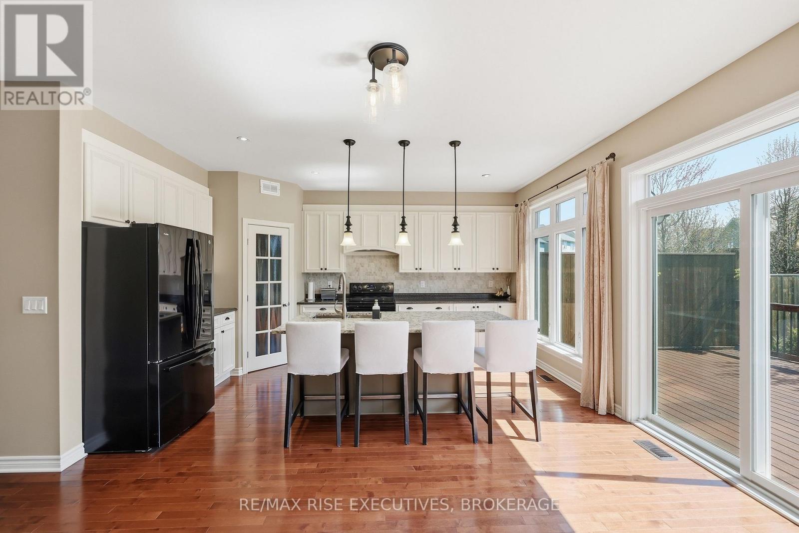 1365 Waterside Way, Kingston (Kingston East (Incl Barret Crt)), Ontario  K7K 0G2 - Photo 13 - X13082672