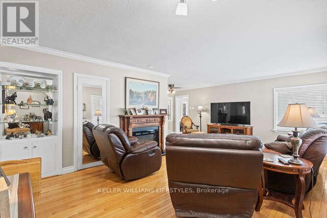 577 Wonderland Road N, London North (North N), Ontario  N6H 3E2 - Photo 5 - X13082686