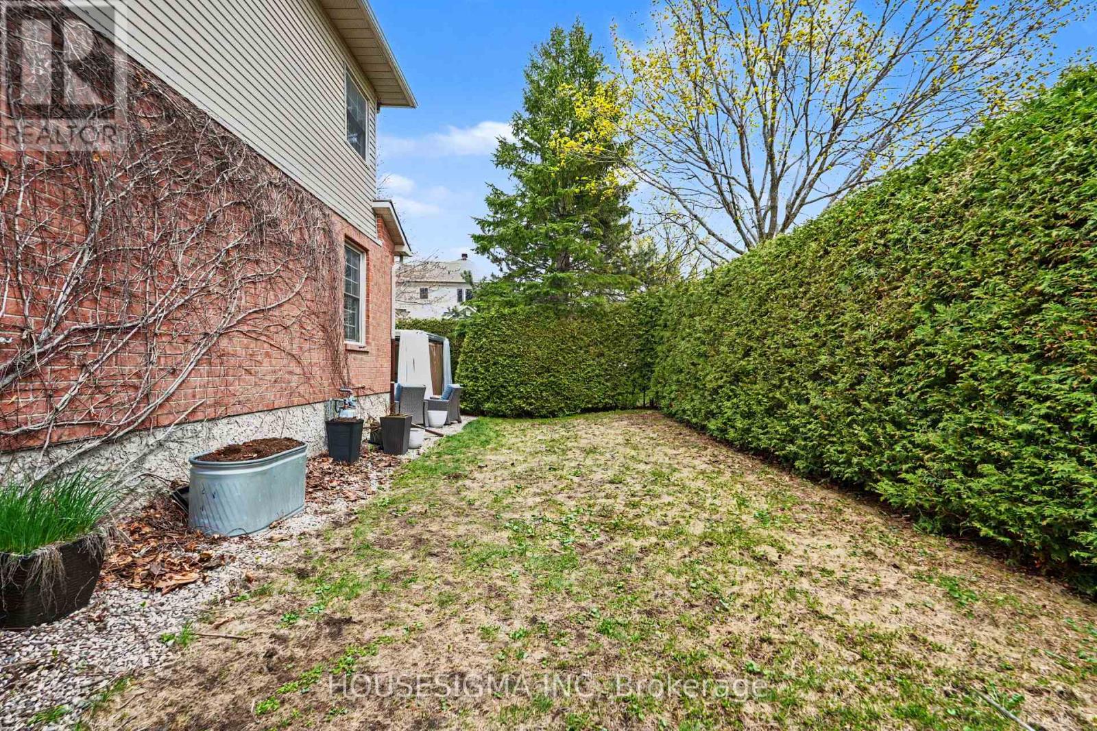 100 Flowertree Crescent N, Ottawa, Ontario  K2M 2R7 - Photo 28 - X13082588