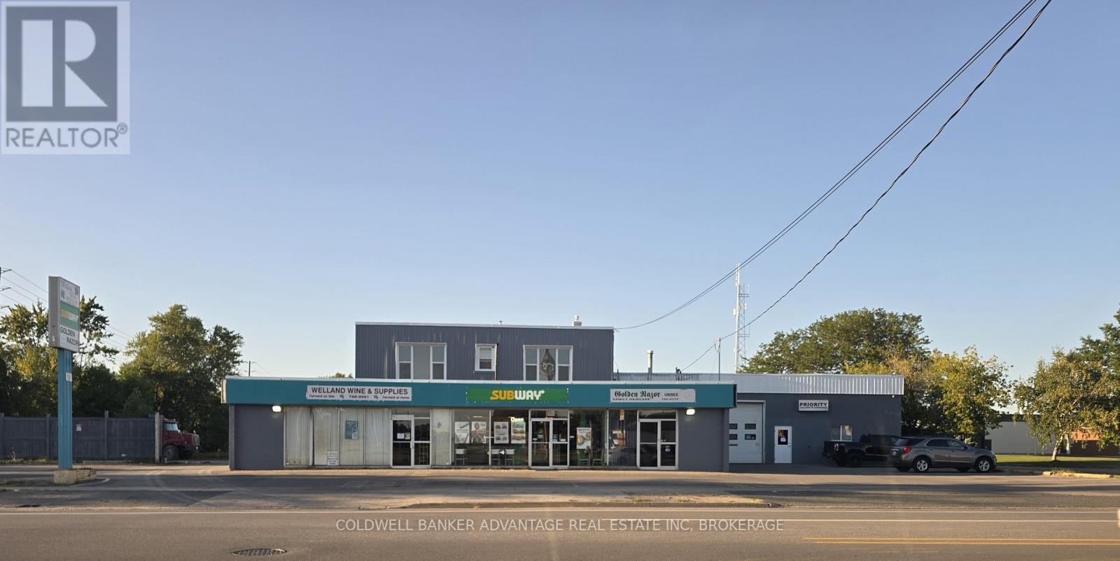 1 - 936 East Main Street, Welland, Ontario  L3B 3Y9 - Photo 2 - X13082674