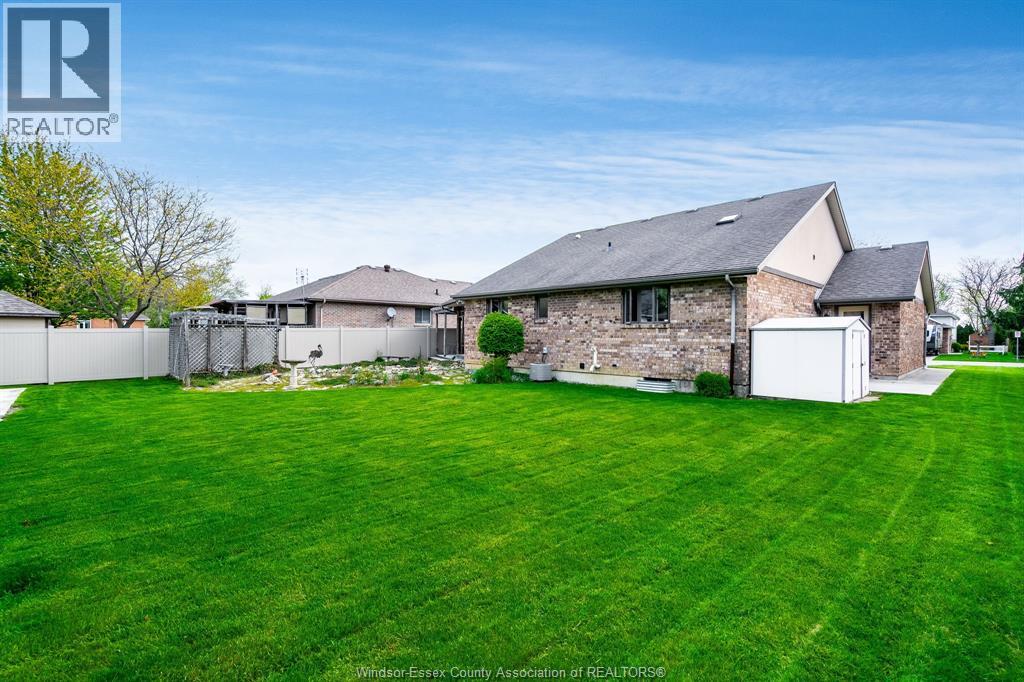43 Oak Drive, Essex, Ontario  N8M 3C5 - Photo 42 - 26010037