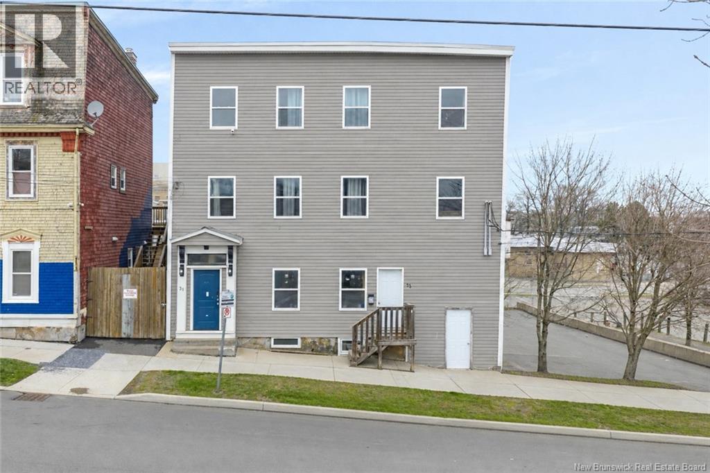 31-33 Peters Street, Saint John, New Brunswick  E2L 2Z8 - Photo 1 - NB137712