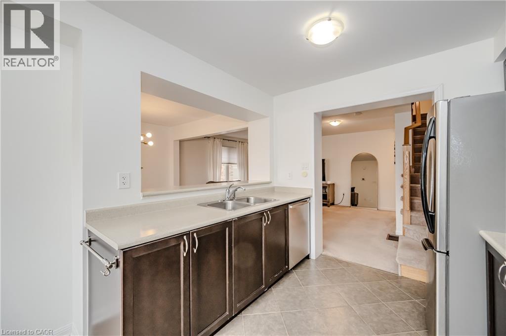 525 Cavanagh Lane, Milton, Ontario  L9T 8G4 - Photo 5 - 40827071