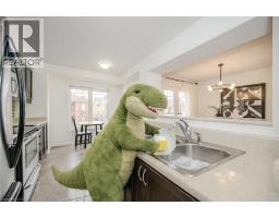 525 CAVANAGH Lane, Milton, Ontario