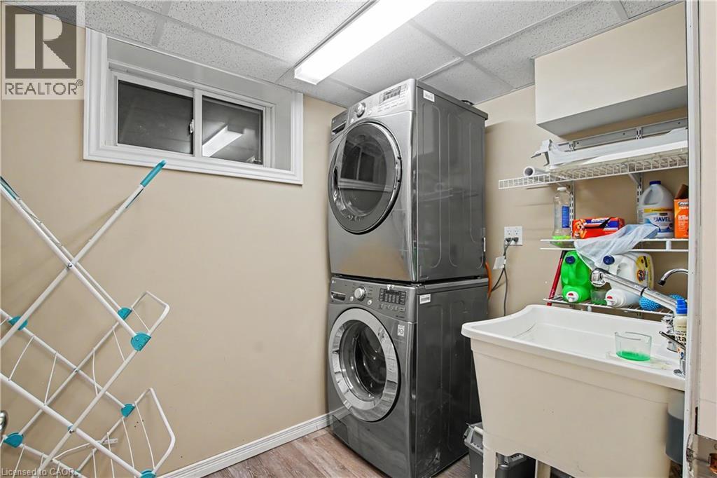 241 Guelph Avenue, Cambridge, Ontario  N3C 1A9 - Photo 23 - 40823500