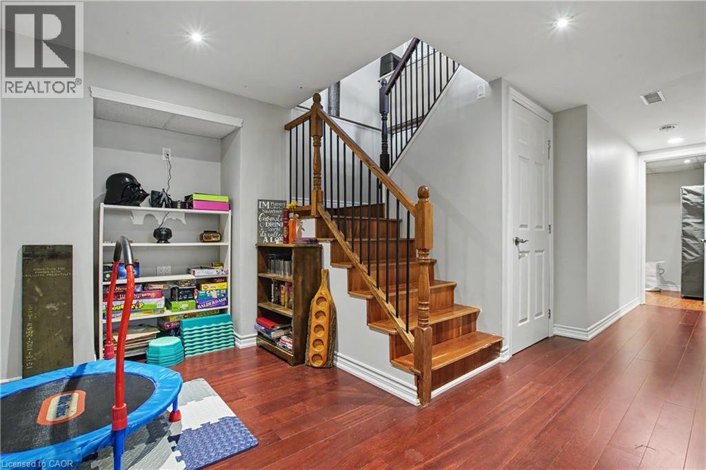 241 Guelph Avenue, Cambridge, Ontario  N3C 1A9 - Photo 18 - 40823501