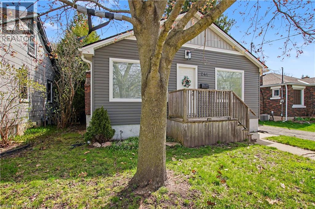 241 Guelph Avenue, Cambridge, Ontario  N3C 1A9 - Photo 3 - 40823501
