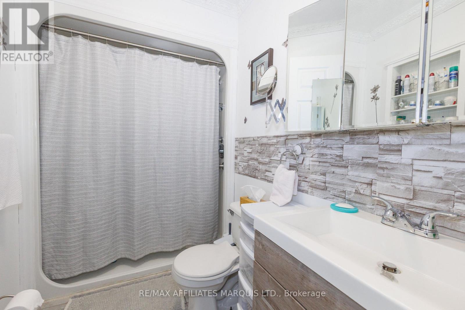 75 Gauthier Street, North Glengarry, Ontario  K0C 1A0 - Photo 27 - X12925658