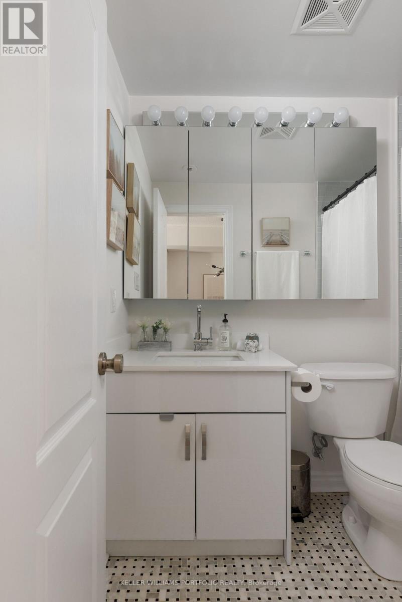 08 - 60 Carr Street, Toronto, Ontario  M5T 1B7 - Photo 18 - C13082564