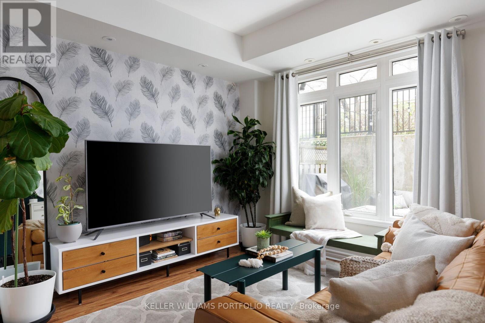 08 - 60 Carr Street, Toronto, Ontario  M5T 1B7 - Photo 6 - C13082564
